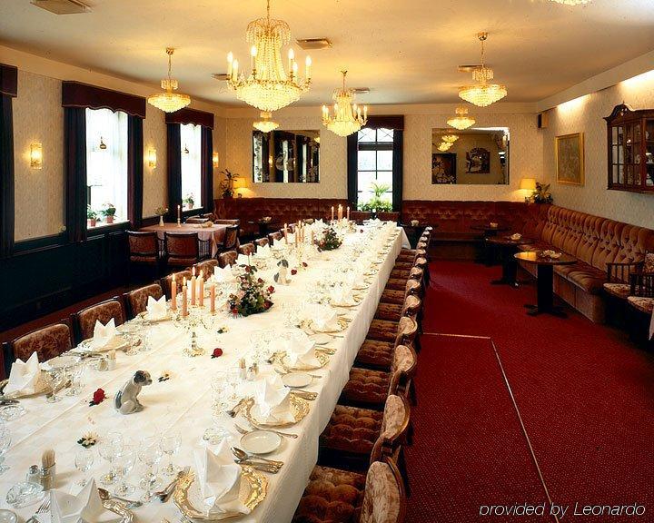 אודנזה Hotel Naesbylund Kro מסעדה תמונה