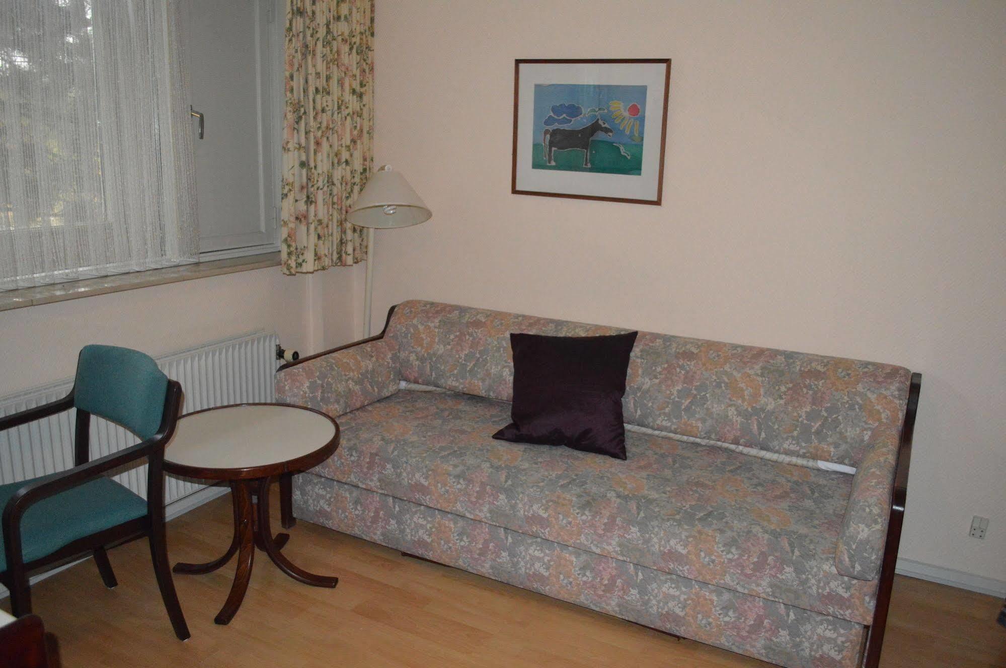 אודנזה Hotel Naesbylund Kro מראה חיצוני תמונה